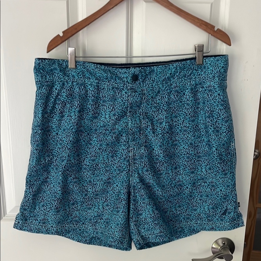 Nautica Blue Floral Swim Trunks Quick-Drying size XL turquoise and navy